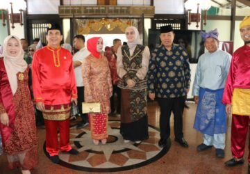 Lestarikan Tradisi, Gubernur Hidayat Arsani Hadiri Halalbihalal dan Festival Bedulang IKMB