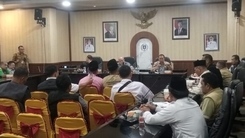 DPRD Babel Dorong Harga TBS Sawit Minimal Rp3.000 per Kilogram